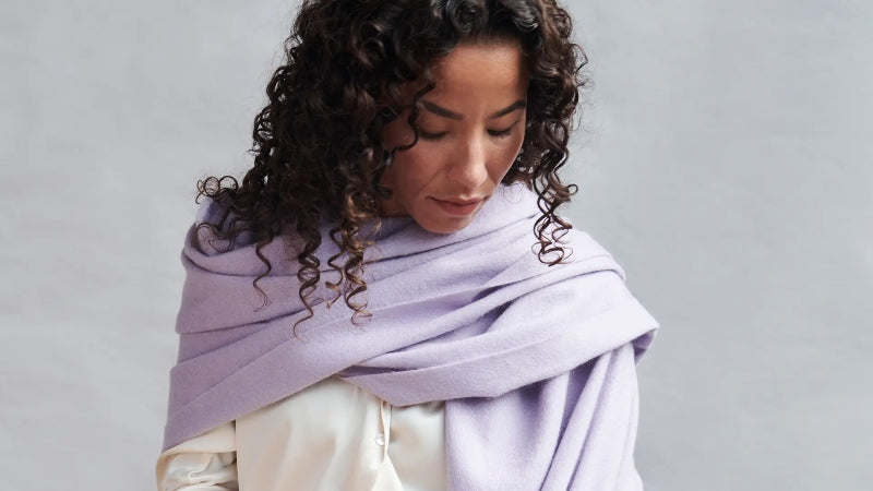 Buy Luxurious Cashmere Scarves - Elegant & Comfortable Styles for Women